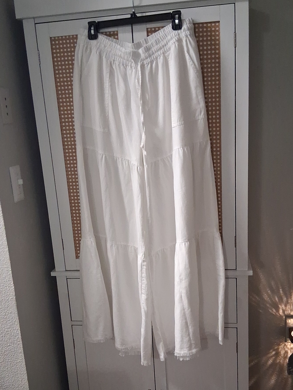 BILLY T Tiered Wide-Leg White Women's Pants with Elastic Waist